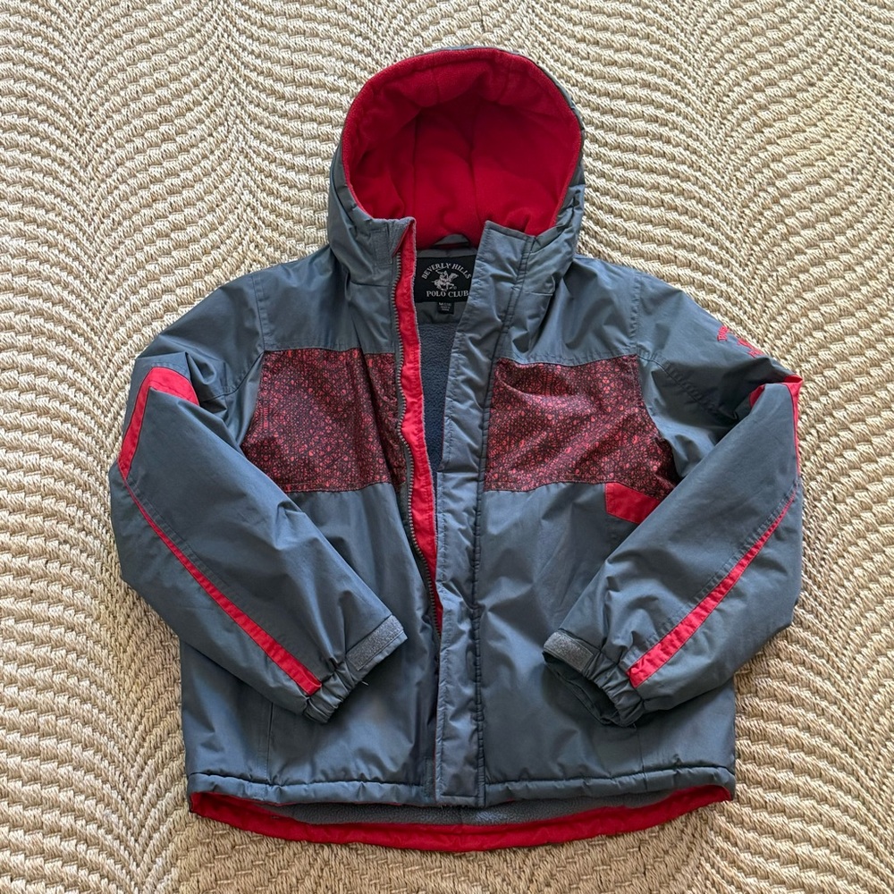 Beverly Hills Polo Club Gray and Red Puffer Jacket Boys Medium Lined Snow Coat